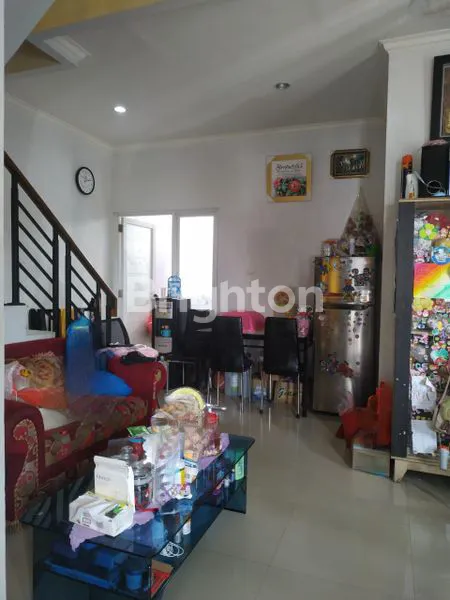 image RUMAH HOOK PERUMAHAN TAMAN BUKIT HIJAU (5)