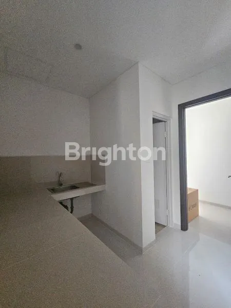 image RUMAH PANTAI MUTIARA 3 LANTAI,BREEZA PANTAI MUTIARA PLUIT JAKARTA UTARA (5)