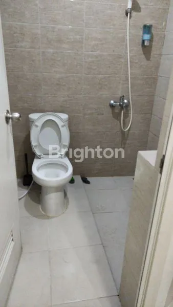 image RUMAH SUVARNA SUTERA, CIKUPA, TANGERANG (8)