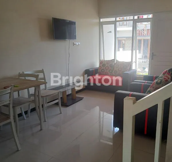 image RUMAH FULL FURNISHED DEKAT ALUN ALUN BATU KOTA MALANG (2)