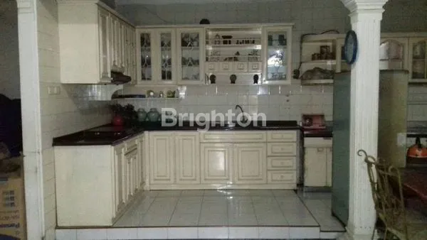 image RUMAH 2 LANTAI SIAP HUNI DI RAWAMANGUN [R 1151 J] (2)