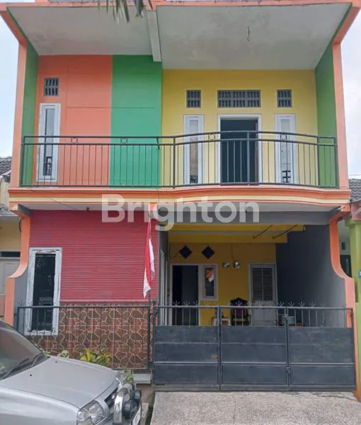 image RUMAH 2 LANTAI TERAWAT BUMI TEGAL BESAR JEMBER (1)