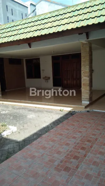 image HITUNG TANAH TERAWAT ROW 3.DK PURI GALAXY BUMI PERMAI ARAYA,KERTAJAYA INDAH REGENCY 21,MANYAR TOMPOTIKA,MANYAR TIRTOMOYO,MANYAR KERTOARJO,WISMA PERMAI,SUTOREJO PRIMA,KLAMPIS INDAH,WISMA MUKTI,DHARMAHUSADA INDAH,NGINDEN INTAN,GALAXY MALL,UNAIR,KLAMPIS ANOM (4)