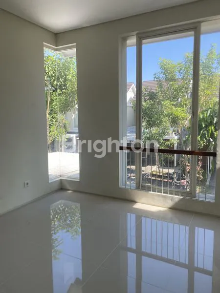 image RUMAH NORTHWEST PARK TIPE CAMBRIA TERMURAH (4)