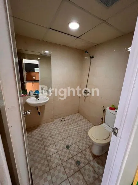image DIJUAL CEPAT APARTMENT BERKELEY (6)