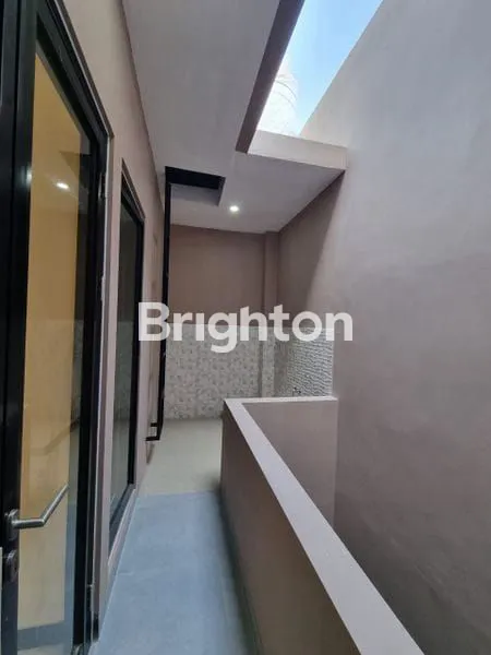 image RUMAH BARU GRESS DUA LANTAI DI MULYOSARI TENGAH (5)