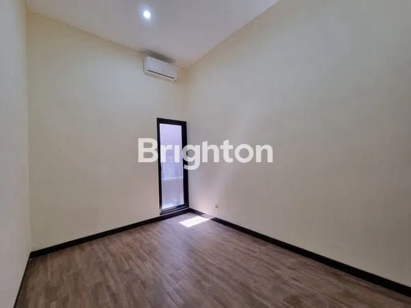 image RUMAH BARU GRESS DUA LANTAI DI MULYOSARI TENGAH (4)