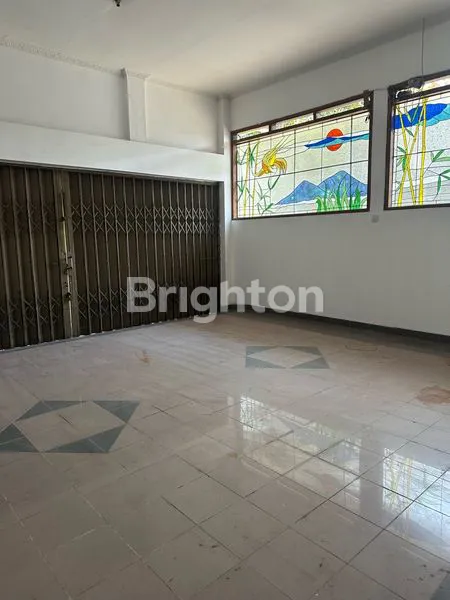 image RUMAH BESAR  5 LANTAI YG TERAWAT BAIK DI KAWASAN SEJUK DAN NYAMAN BUKIT DAGO UTARA, BANDUNG. SIAP HUNI DAN COCOK UNTUK USAHA PENGINAPAN (AIR B&B), KOSAN SEKALIGUS KANTOR (5)