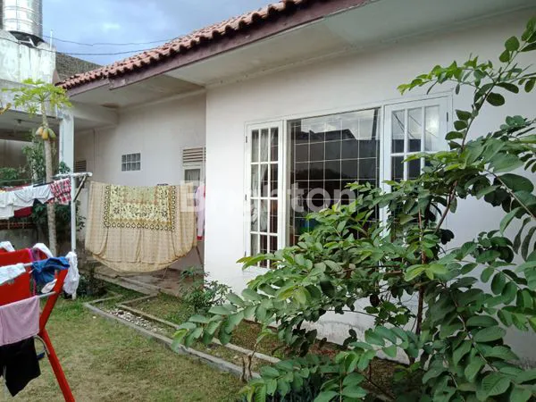image RUMAH BERIKUT KEBUN DI PANCORAN MAS  (5)