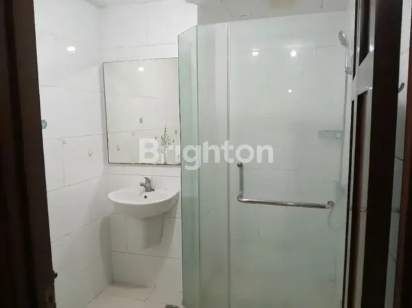 image APARTEMEN WATERPLACE  SELANGKAH   KE PAKUWON MALL PTC, DEKAT KAMPUS   UNESA, DEKAT LONTAR  (6)