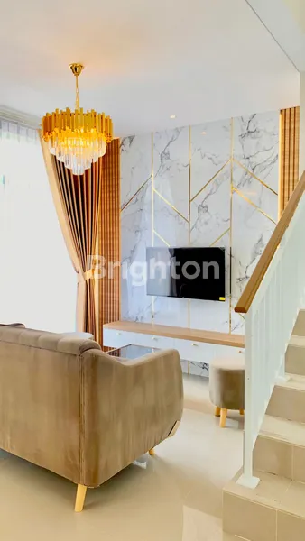 RUMAH CANTIK 3 LANTAI DI NUVASA BAY BATAM