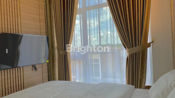 image RUMAH CANTIK 3 LANTAI DI NUVASA BAY BATAM (2)