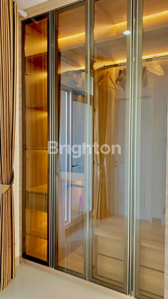 image RUMAH CANTIK 3 LANTAI DI NUVASA BAY BATAM (6)