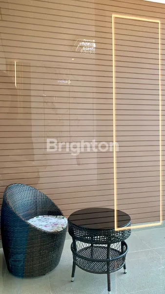 image RUMAH CANTIK 3 LANTAI DI NUVASA BAY BATAM (8)