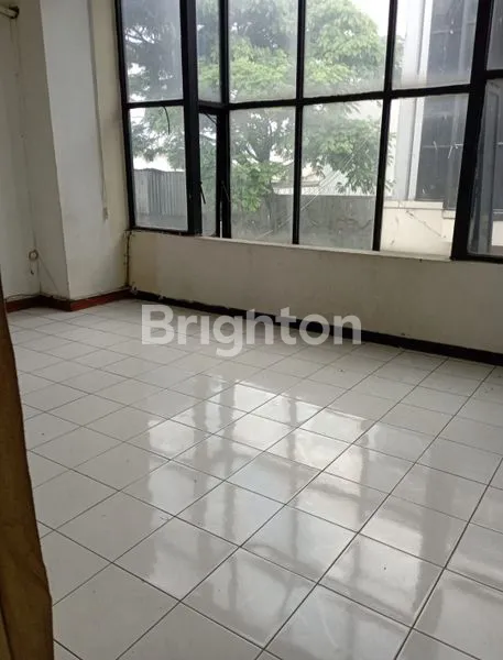 image RUKO TEMPAT USAHA DAERAH CIBABAT (7)