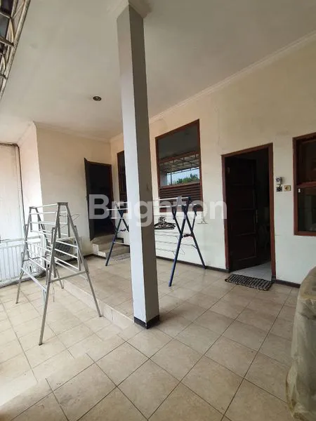 image RUMAH 2 LANTAI DI RUNGKUT ASRI (7)