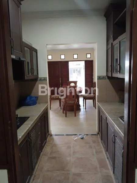 image RUMAH DUA LANTAI DI SUKAJADI (3)