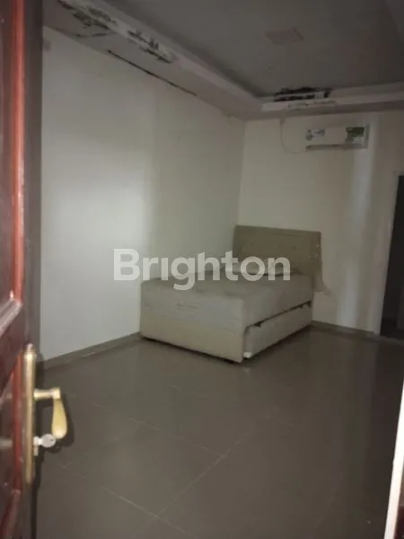 image RUMAH DUA LANTAI DI SUKAJADI (5)