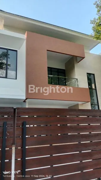 image RUMAH PESAN BANGUN DUA LANTAI DI TEMBALANG SEMARANG  (3)