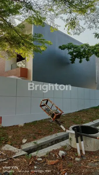 image RUMAH PESAN BANGUN DUA LANTAI DI TEMBALANG SEMARANG  (4)