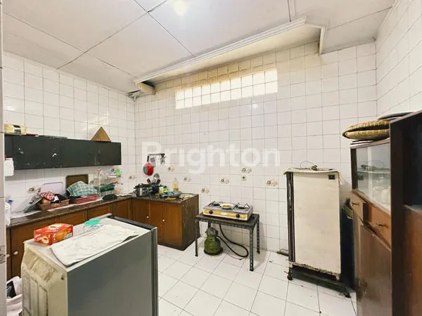 image JUAL CEPAT RUMAH PINGGIR JALAN SUKAHAJI (6)