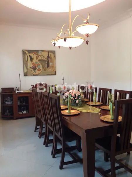 image JUAL RUMAH DI TAMAN CILANDAK (4)