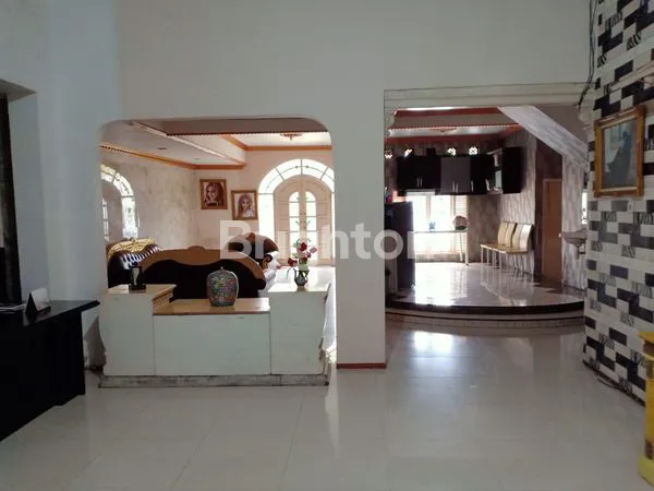 image MURAH RUMAH MEWAH 2 LANTAI DAERAH SULFAT - MALANG (2)