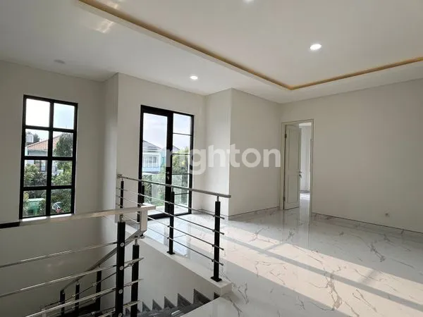 image JUAL RUMAH SIAP HUNI DI JEMURSARI  (3)