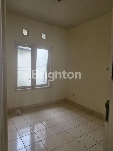 image RUMAH DI PALEM SEMI (5)