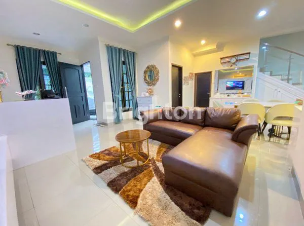 image RUMAH CANTIK BARU RENOV LOKASI STRATEGIS DI LEBAK BULUS (2)
