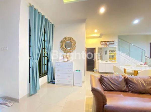 image RUMAH CANTIK BARU RENOV LOKASI STRATEGIS DI LEBAK BULUS (5)