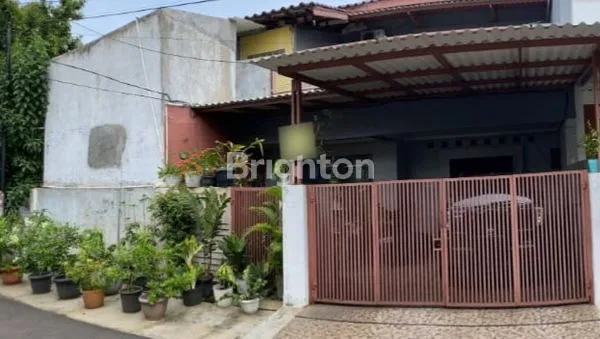 image RUMAH 2 MUKA DEPAN RUMAH BELAKANG TEMPAT USAHA (1)