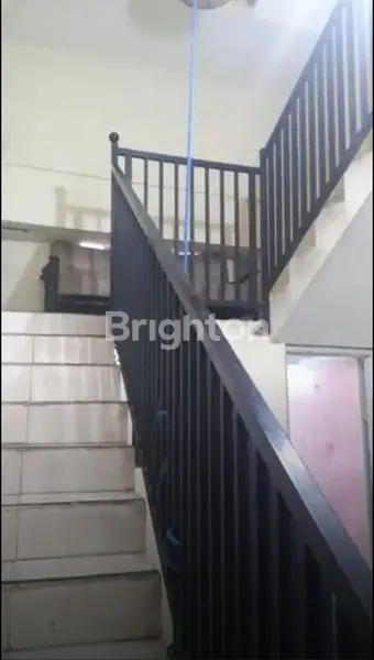 image JUAL RUKO 3 LANTAI KEDUNG BARUK DEKAT MERR (5)