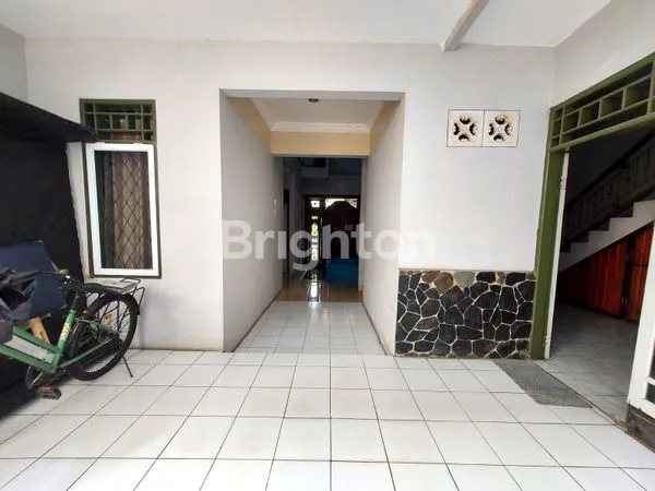 image RUMAH KOS KOSAN MASIH AKTIF DAN SELALU FULL SELANGKAH KE UNIVERSITAS GUNADARMA (4)