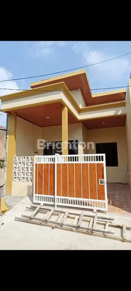 image RUMAH SIAP HUNI 3 KAMAR TIDUR PONDOK UNGU PERMAI SEKTOR 5 BEKASI (1)