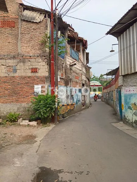 image DIJUAL 4 RUKO DI BSD HARGA 15M (6)