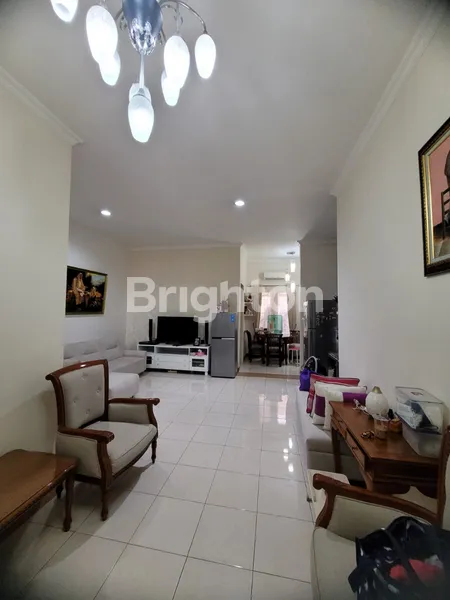 image RUMAH TERAWAT CLUSTER CRYSTAL GADING SERPONG (1)