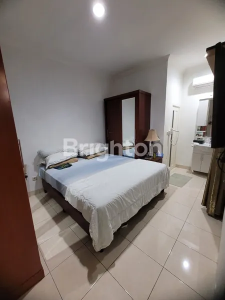 image RUMAH TERAWAT CLUSTER CRYSTAL GADING SERPONG (4)