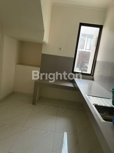 image RUMAH CLUSTER DAKOTA SUVARNA SUTERA (7)