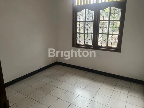 image RUMAH CILEDUG .DALAM KOMPLEKS (6)