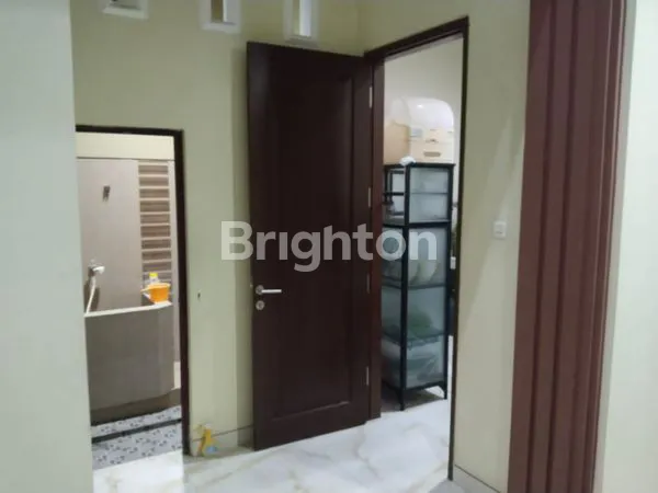 RUMAH 2 LANTAI SIAP HUNI