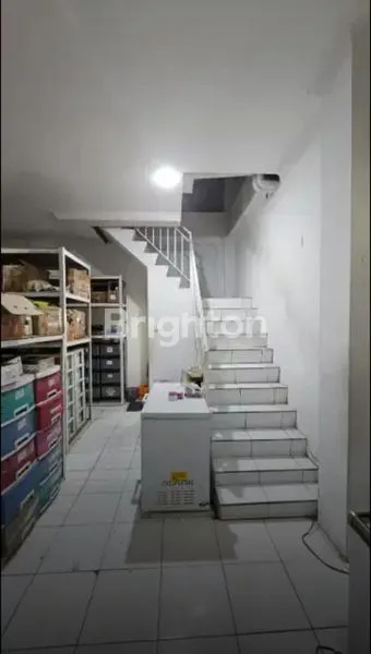 image RUKO 3 LANTAI DI TEMBALANG. KAWASN STRATEGIS. BISA DIBELI KOSONGAN ATAU PLUS OPER BISNIS TOKO LISTRIK (3)