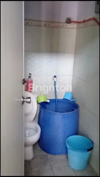 image RUMAH DENGAN LOKASI NYAMAN DAN STRATEGIS DI PIRANHA ATAS (3)