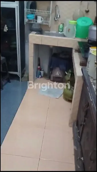 image RUMAH DENGAN LOKASI NYAMAN DAN STRATEGIS DI PIRANHA ATAS (5)