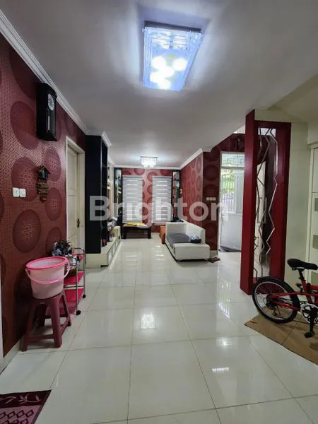 image RUMAH CANTIK CITRA LAND DENGAN FURNITURE (3)