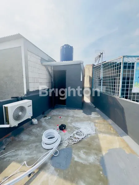 image JUAL / SEWA RUKO KAWASAN STRATEGIS, KAPTEN TENDEAN, JAKARTA SELATAN. COCOK UNTUK USAHA, AKSES LANGSUNG JALAN RAYA. (7)