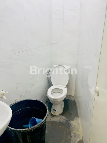 image JUAL / SEWA RUKO KAWASAN STRATEGIS, KAPTEN TENDEAN, JAKARTA SELATAN. COCOK UNTUK USAHA, AKSES LANGSUNG JALAN RAYA. (8)