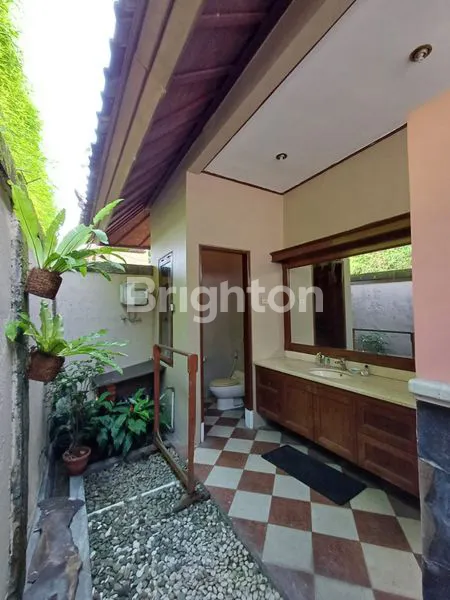 image VILLA LUAS DI CEKOMARIA (3)