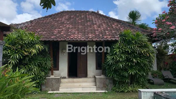 image VILLA LUAS DI CEKOMARIA (5)