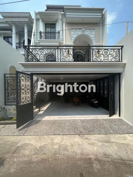 image  HUNIAN KLASIK DI SELATAN JAKARTA (1)